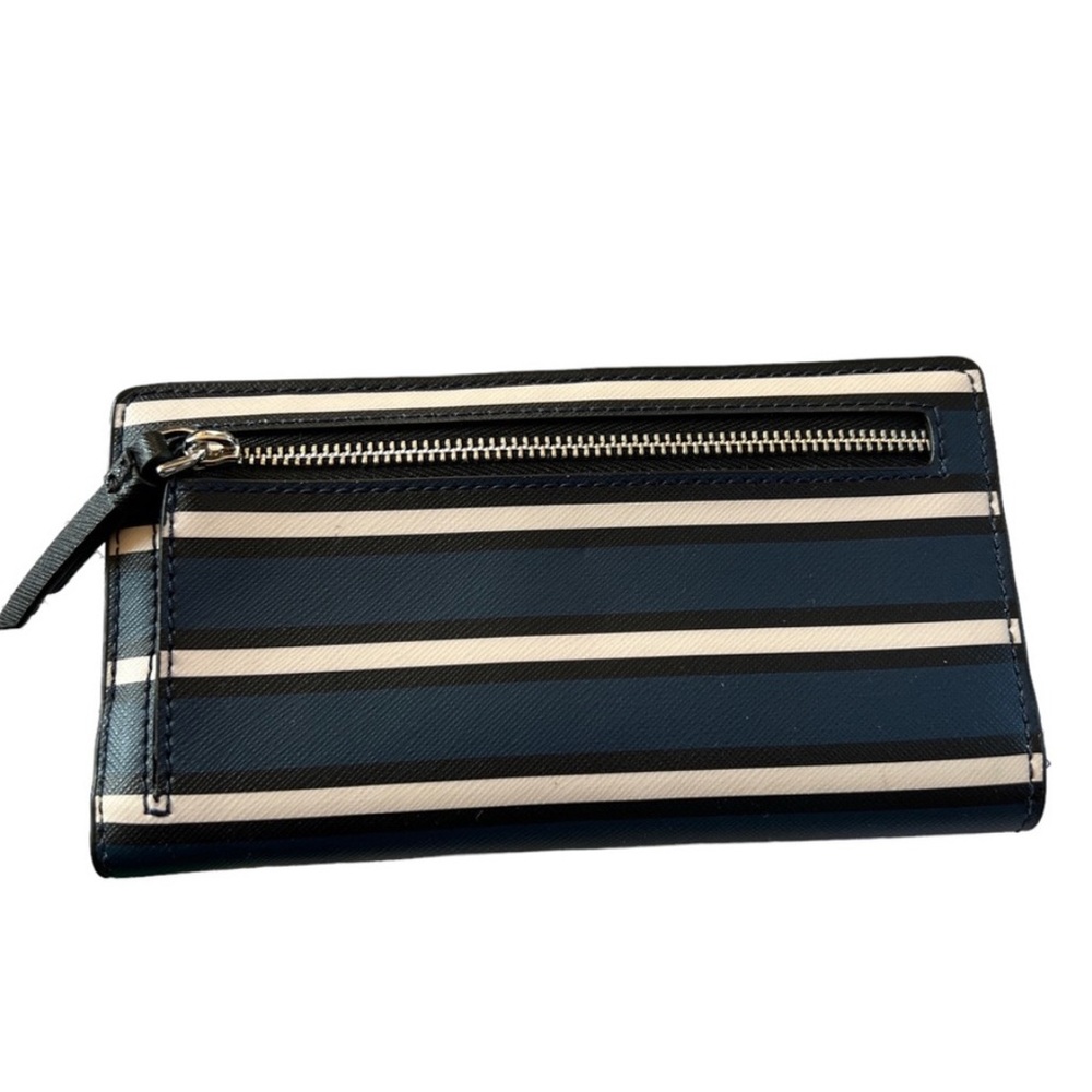 New with tag Kate Spade ♠️ large slim bifold wallet - Picture 2 of 6